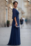 Vestido de madre de la novia de chiffon azul marino fruncido A con manga media