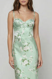 Vestido largo floral con estampado verde salvia y encaje hacia arriba