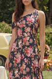 Vestido midi de satén de un hombro con flor rosa negra