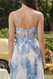 Corsé de flores blancas azules de tul con tirantes finos y vestido midi