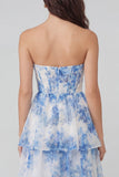 Corsé de tul de flores blancas azules Línea A sin tirantes y vestido midi escalonado