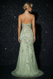 Vestido de noche de sirena con corsé de bordado verde y abertura