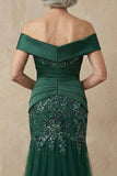 Vestido largo de madre de la novia de sirena verde oscuro de hombros con lentejuelas