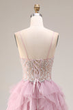 Vestido largo de graduación de tul rosa en línea A con tirantes finos y volantes