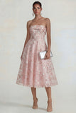 Vestido Midi rosa sin tirantes con alas de flores brillantes
