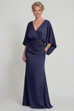 Vestido largo de madre de la novia, funda azul marino, escote en pico, manga media y bolsillos