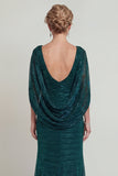 Vestido largo de madre de la novia de funda verde oscuro con espalda abierta
