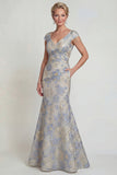 Vestido de madre de novia con cuello en V de sirena azul polvoriento