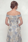 Vestido de madre de novia azul polvoriento Línea A Floral al Hombro