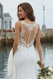 Vestido de novia de satén aplicado a sirenas de marfil con cola de corte