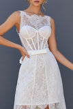 Vestido de novia Midi de corsé blanco con encaje y capa