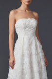 Vestido de novia largo blanco A Line sin tirantes con flores 3D