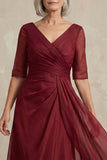Vestido de madre de la novia de cuello en V rojo de cuello en V
