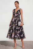 Vestido midi negro de cuello en V con lazo y lazo