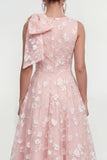 Vestido midi rosa floral con arco y cuello redondo, bolsillos