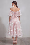 Vestido midi floral rosa A-line de hombros descubiertos con encaje en la espalda