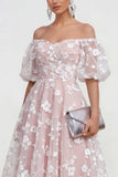Vestido midi floral rosa A-line de hombros descubiertos con encaje en la espalda