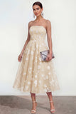 Vestido floral lila midi A-Line sin tirantes con bolsillos