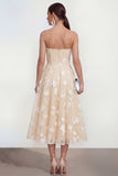 Vestido floral lila midi A-Line sin tirantes con bolsillos