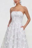 Vestido floral lila midi A-Line sin tirantes con bolsillos