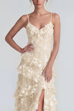 Vestido largo floral lila Shearh con tirantes finos y volantes