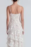 Vestido largo floral lila Shearh con tirantes finos y volantes
