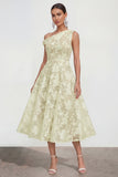 Vestido rosa midi floral midi de un solo hombro