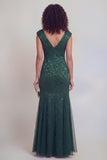 Vestido largo de sirena de sirena verde salvia con escote en V y abertura