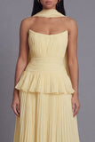 Vestido midi sin tirantes plisados plisados y volantes A-Line Dusty Sage con bufanda al cuello