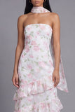 Vestido largo de invitado de boda de chiffon blanco rosa rosa sin tirantes con volantes y bufanda de cuello