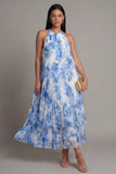 Vestido largo plisado azul cielo con escote en A y cuello halter, con lazo