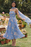 Vestido de invitado midi midi de invitado azul gasa sin tirantes con bufanda al cuello