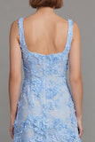 Vestido midi azul de cuello cuadrado floral con apliques