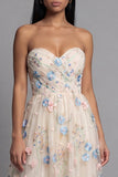 Vestido Midi floral A-Line con aplique de tul champán Sweetheart