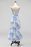 Corsé de flor blanca azul gasa con funda fruncida y vestido midi