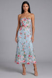 Vestido midi floral sin tirantes de tul con tirantes y funda azul rosa