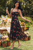 Vestido midi floral funda estampado con escote de chiffon negro y tope