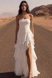 Vestido de novia Maxi Beach de marfil A Line sin tirantes con volantes