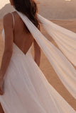 Vestido de novia largo bohemio con tirantes finos en marfil A Line