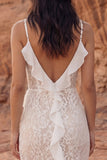 Vestido de novia bohemio largo con enfundada floral marfil y volantes