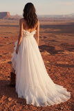Vestido de novia de playa A Stripless A Line con volantes y volantes