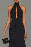 Vestido formal largo y con corte negro y vaina con escote halter, volantes y abertura