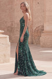 Vestido largo de baile de graduación de sirena con cuentas y lentejuelas verde oscuro y abertura