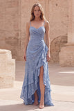 Vestido largo de invitado de boda azul polvoriento con abertura con volantes