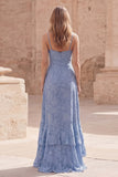 Vestido largo de invitado de boda azul polvoriento con abertura con volantes