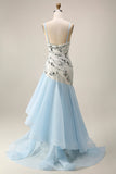 Vestido largo de graduación con lentejuelas de sirena azul claro y volantes