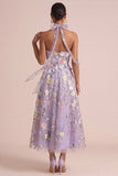 Vestido midi con volantes con recorte lila con lilas y hojas en forma de lila