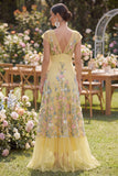 Vestido floral bordado en línea A amarillo de tul con escote en V y mangas gordas
