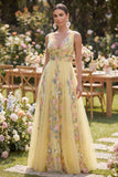 Vestido Maxi bordado con flores bordadas en amarillo pastel A Line A