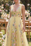 Vestido Maxi bordado con flores bordadas en amarillo pastel A Line A